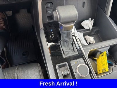 2024 Toyota Tundra 4WD SR5