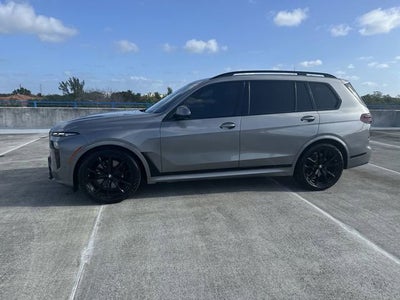 2024 BMW X7 xDrive40i