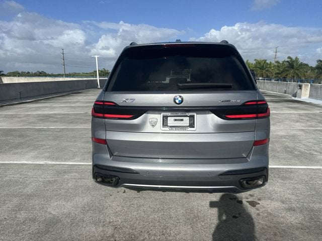 2024 BMW X7 xDrive40i