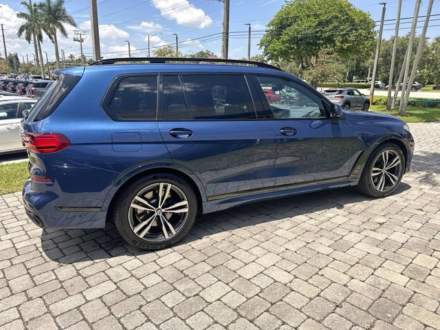 2021 BMW X7 xDrive40i