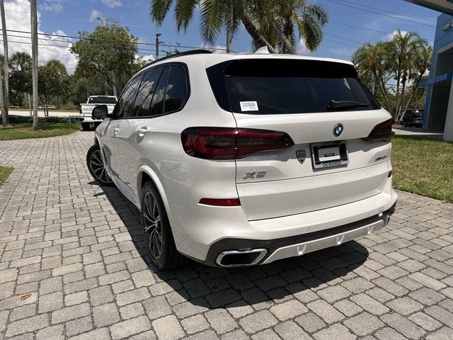 2022 BMW X5 xDrive45e