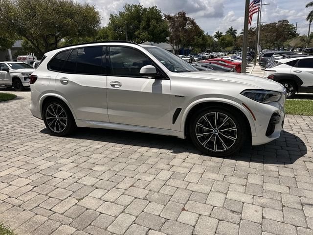 2022 BMW X5 xDrive45e