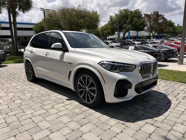 2022 BMW X5 xDrive45e