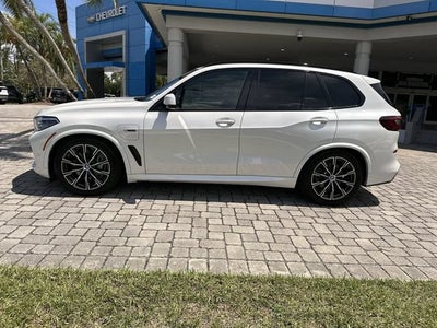 2022 BMW X5 xDrive45e