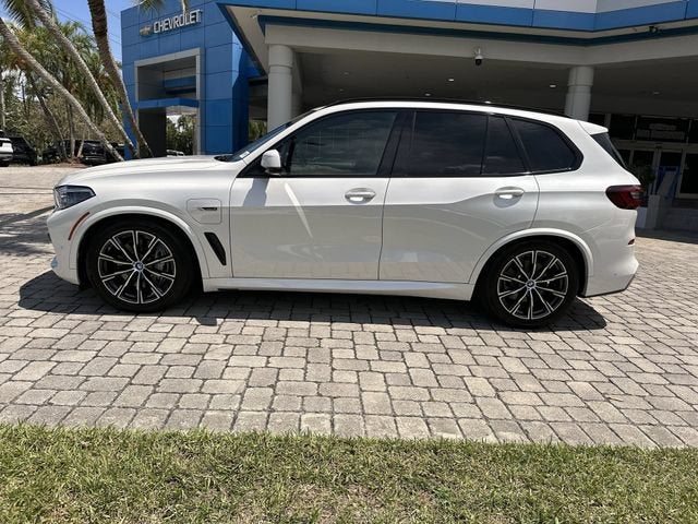 2022 BMW X5 xDrive45e