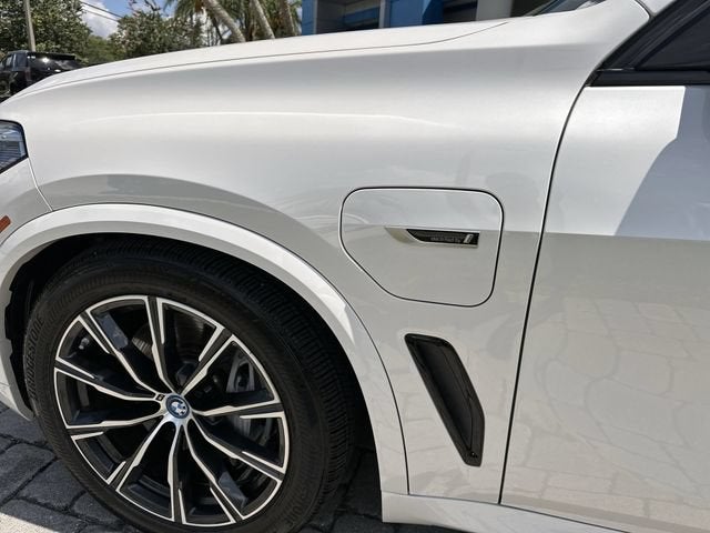 2022 BMW X5 xDrive45e
