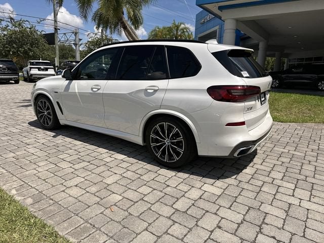 2022 BMW X5 xDrive45e