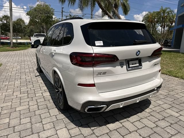 2022 BMW X5 xDrive45e