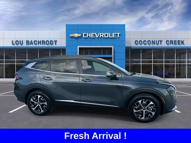 2025 Kia Sportage EX