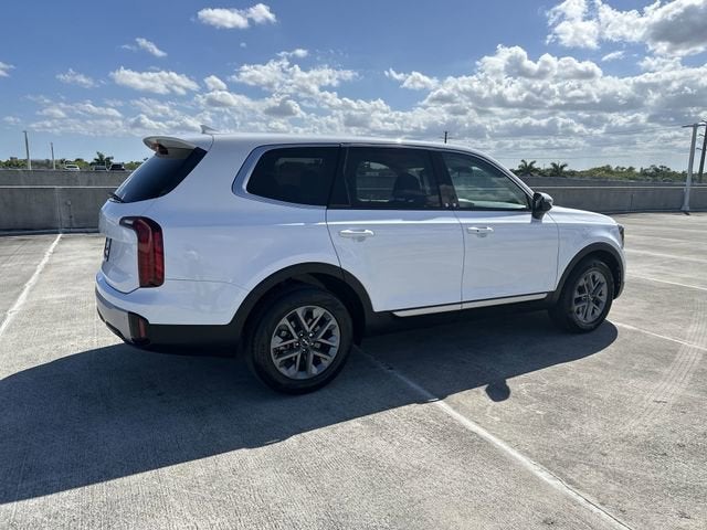 2024 Kia Telluride LX