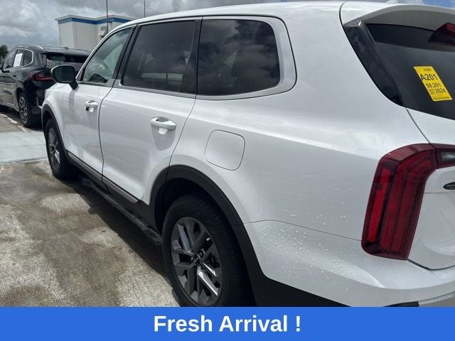 2024 Kia Telluride LX