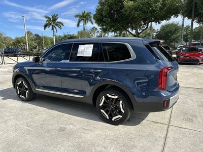 2023 Kia Telluride S
