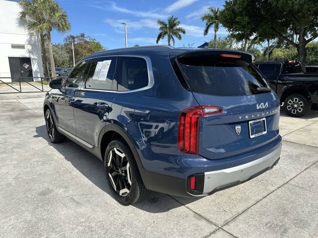 2023 Kia Telluride S