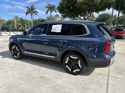 2023 Kia Telluride S
