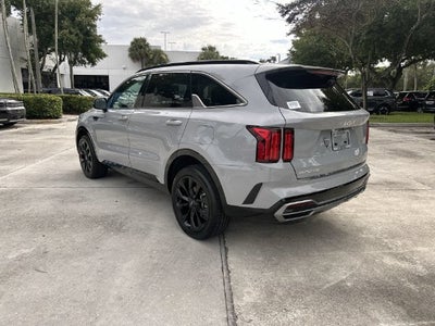 2023 Kia Sorento SX