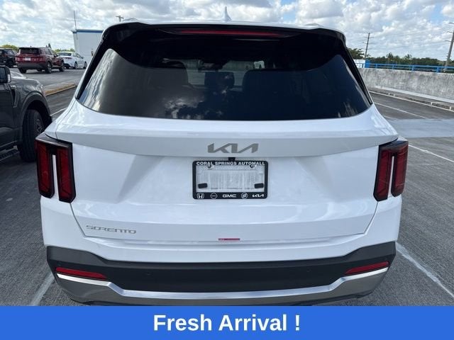 2025 Kia Sorento S
