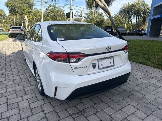 2024 Toyota Corolla LE