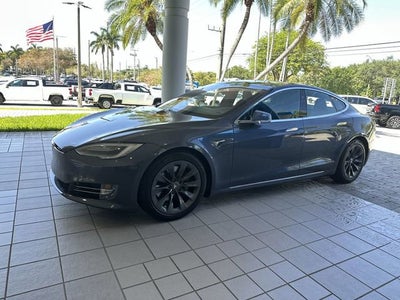 2020 Tesla Model S Long Range