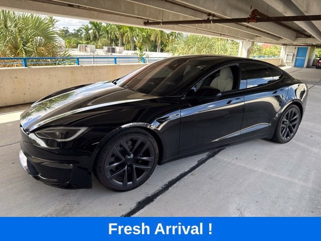 2022 Tesla Model S Plaid