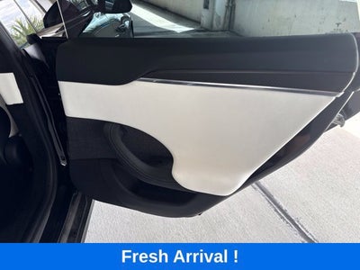 2022 Tesla Model S Plaid