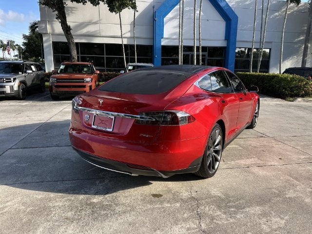2015 Tesla Model S 85D