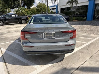 2024 Volvo S60 Plus Dark Theme