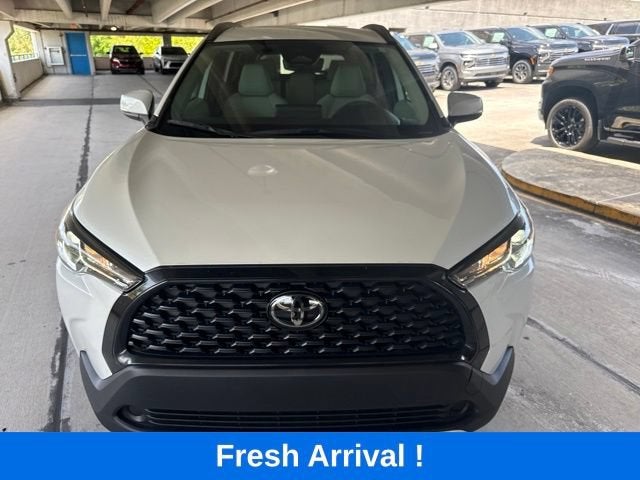 2024 Toyota Corolla Cross LE