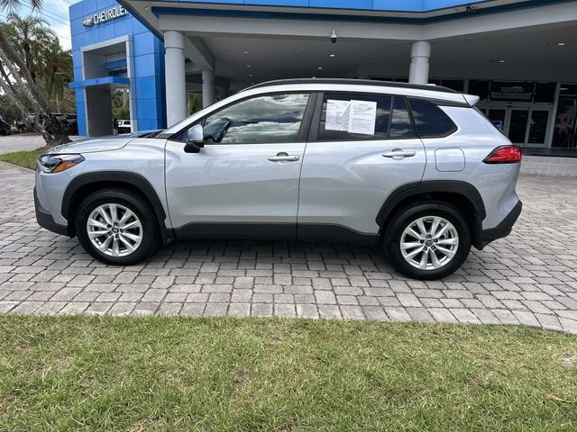 2023 Toyota Corolla Cross LE
