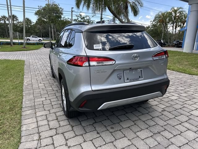 2023 Toyota Corolla Cross LE