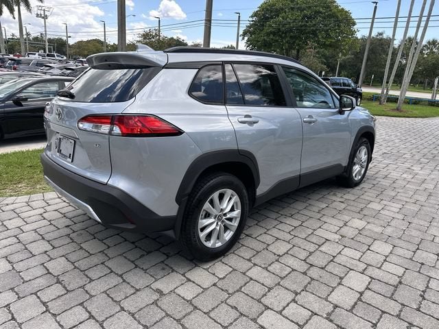 2023 Toyota Corolla Cross LE