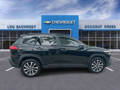 2025 Toyota Corolla Cross XLE