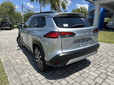 2023 Toyota Corolla Cross XLE