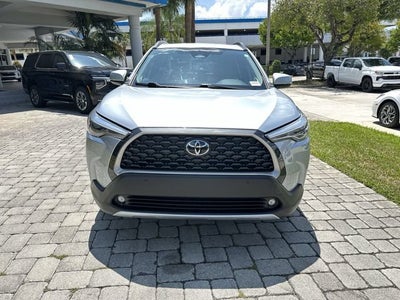 2023 Toyota Corolla Cross XLE