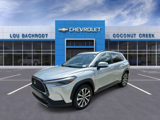 2023 Toyota Corolla Cross XLE