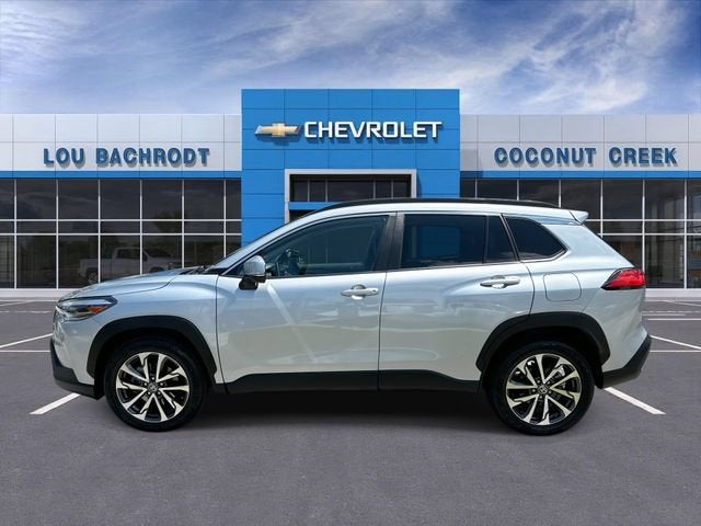 2023 Toyota Corolla Cross XLE