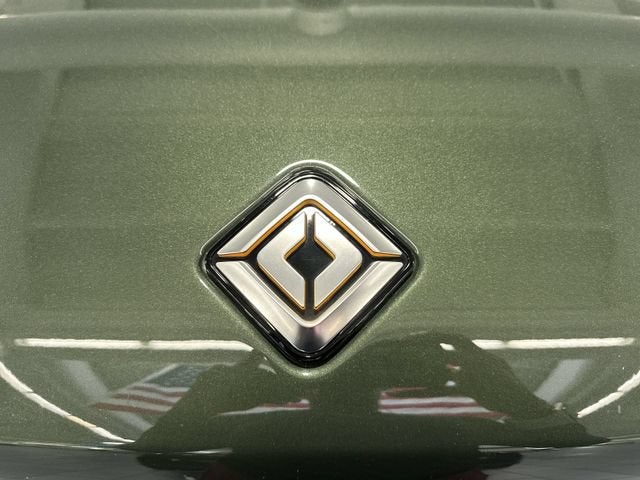 2023 RIVIAN R1S Adventure