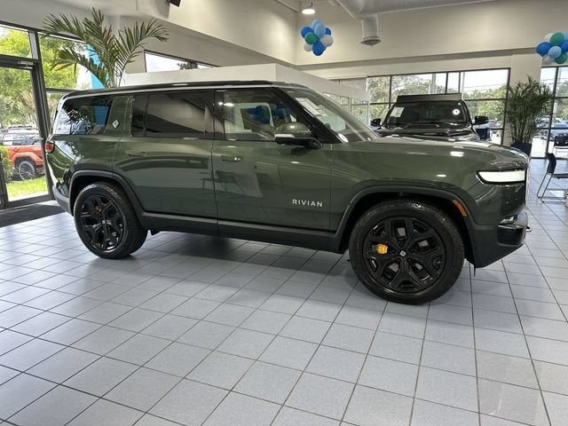 2023 RIVIAN R1S Adventure
