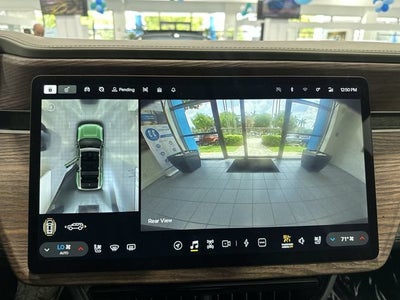 2023 RIVIAN R1S Adventure