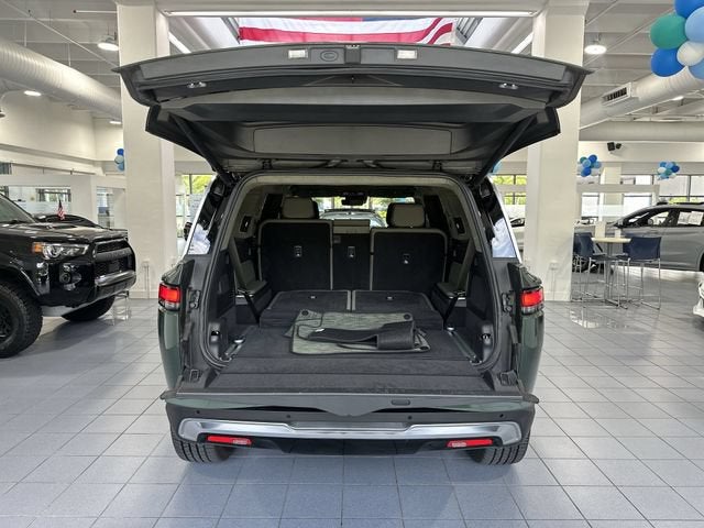 2023 RIVIAN R1S Adventure