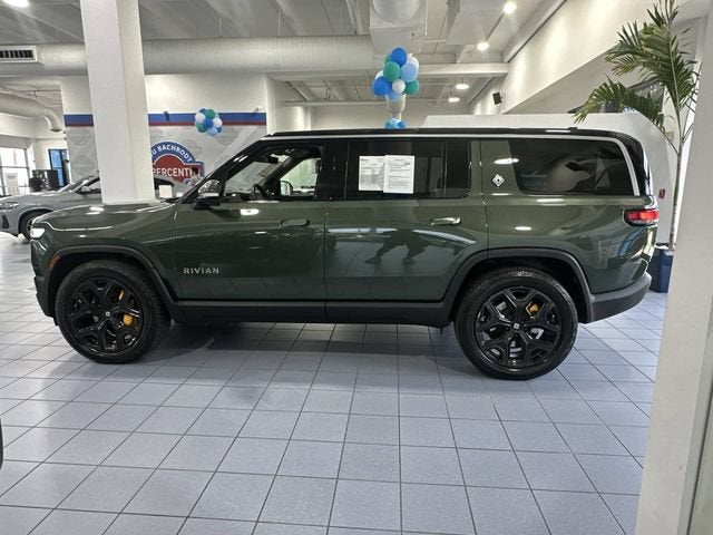 2023 RIVIAN R1S Adventure