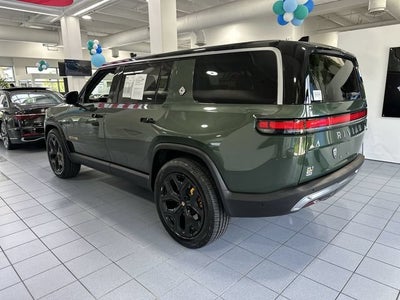 2023 RIVIAN R1S Adventure