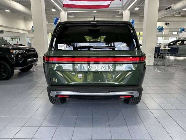 2023 RIVIAN R1S Adventure