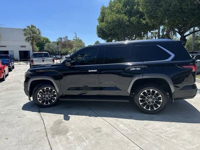 2024 Toyota Sequoia SR5