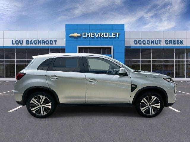 2025 Mitsubishi Outlander Sport S