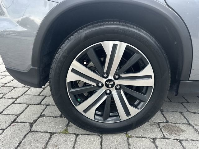 2023 Mitsubishi Outlander Sport ES