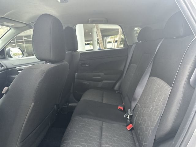 2023 Mitsubishi Outlander Sport ES