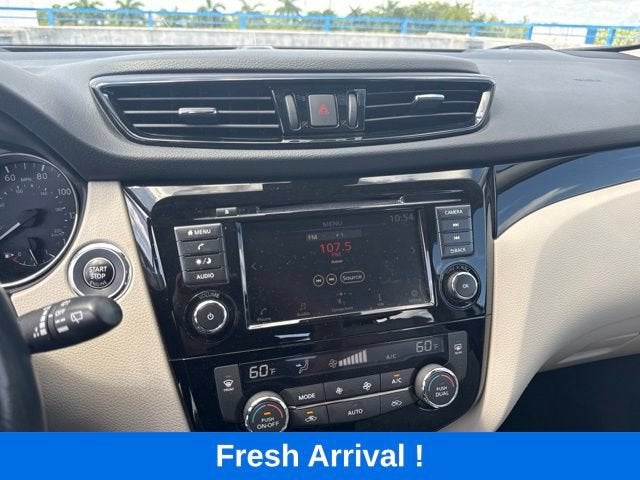 2022 Nissan Rogue Sport SV