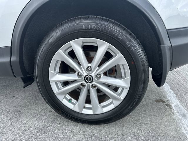 2019 Nissan Rogue Sport SV