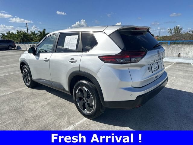 2024 Nissan Rogue SV