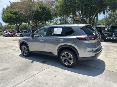 2024 Nissan Rogue SV